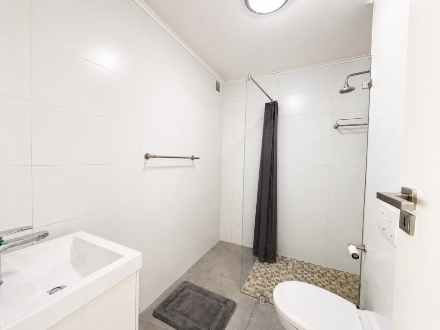 1 Bedroom Property for Sale in Observatory Western Cape
